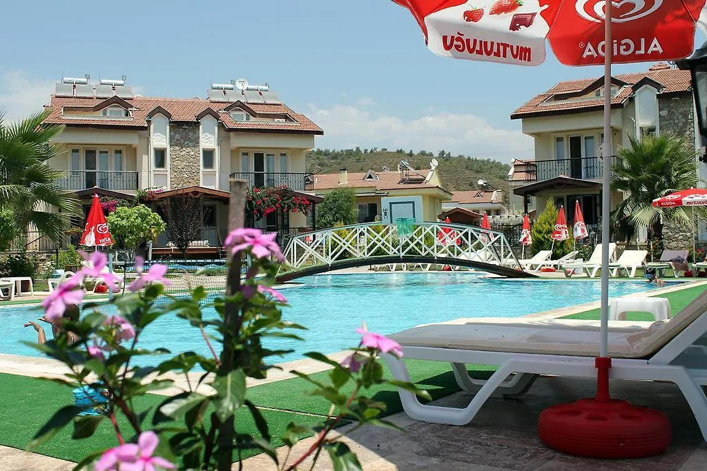 Lale Apartments Fethiye